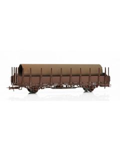 Topline Godsvogner, NMJ Topline model of the SJ Os 21 74 370 2 420-1 open freight car with stakes, loaded with immitated realistic rusty tubes., NMJT601.302