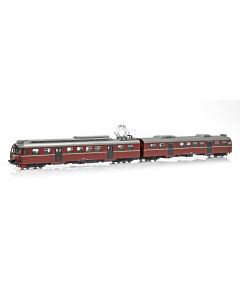 Topline Lokomotiver, NMJ Topline model of the NSB BM69.014 in the red/brown livery with black doors., NMJT84.103